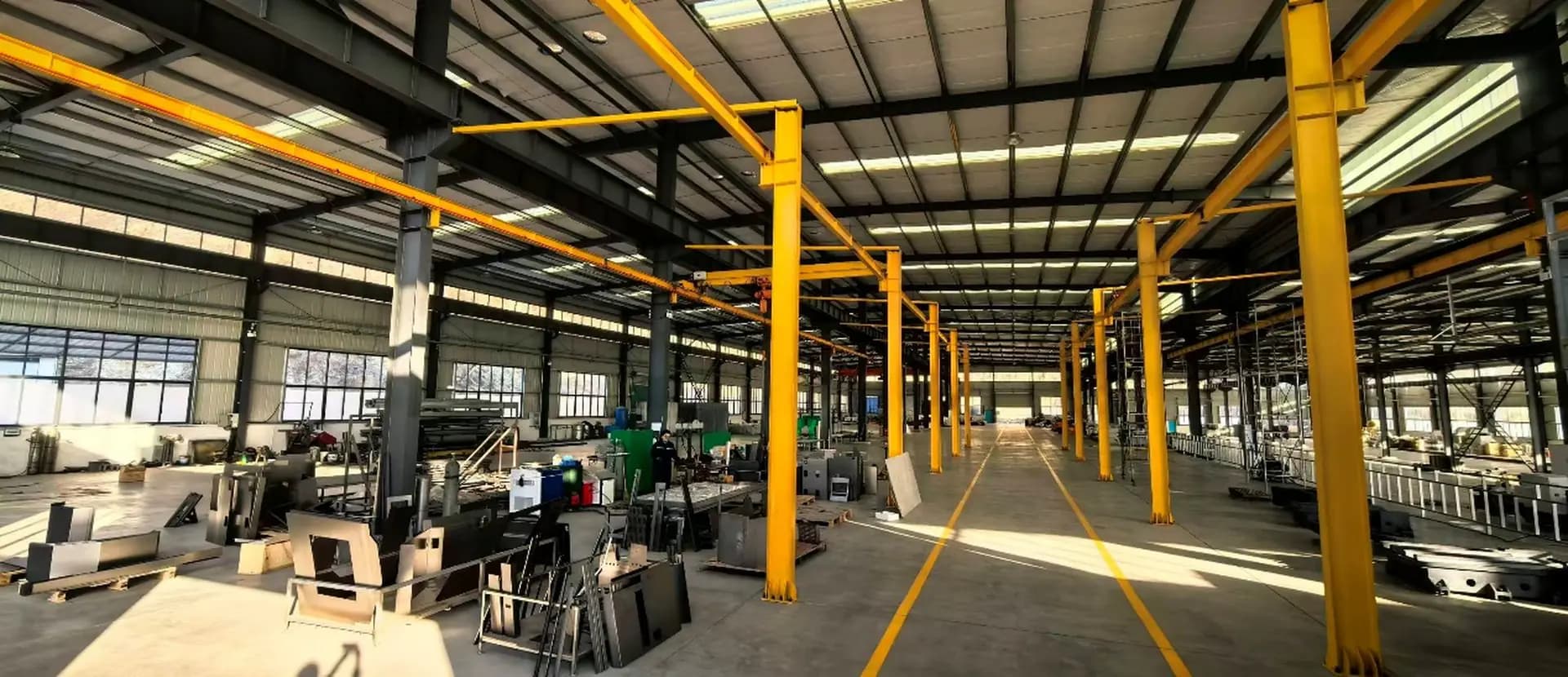 HERIDIK CNC machine production hall
